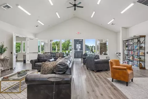 View/Area - 929 Norman Rd, Galt, CA 95632 photo 5 of 20