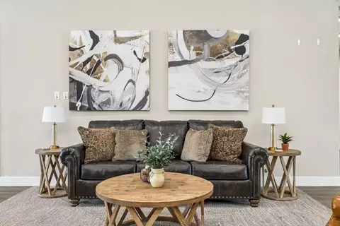 Living - 929 Norman Rd, Galt, CA 95632 photo 5 of 5