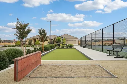 View/Area - 929 Norman Rd, Galt, CA 95632 photo 11 of 20