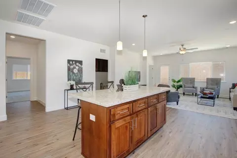 Entry Way - 929 Norman Rd, Galt, CA 95632 photo 1 of 2