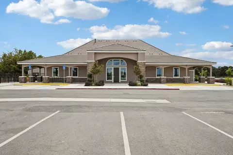 Exterior - 929 Norman Rd, Galt, CA 95632 photo 5 of 12