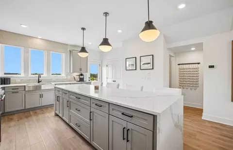 Kitchen - 42621 Black Angus Dr, Ashburn, VA 20148 photo 3 of 6