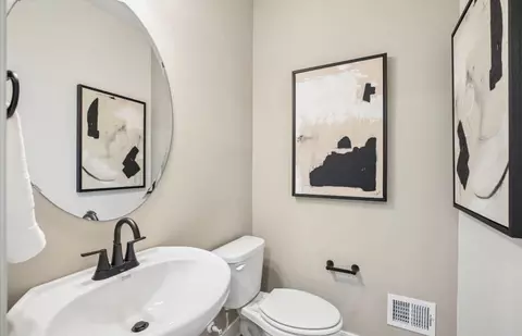 Bath - 42621 Black Angus Dr, Ashburn, VA 20148 photo 2 of 6