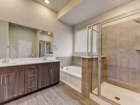 126 Bartlett Peak Ln, Dripping Springs, TX 78620