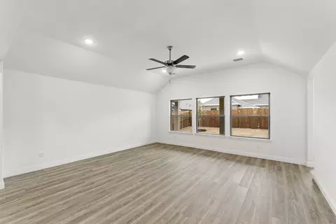 Living - 14526 Jemison St, Pilot Point, TX 76258 photo 3 of 4