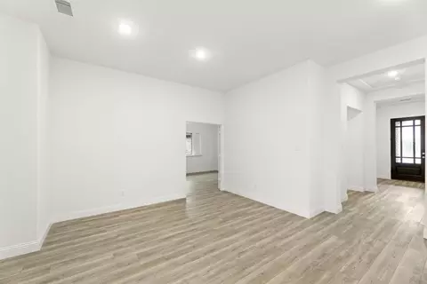 Living - 14526 Jemison St, Pilot Point, TX 76258 photo 1 of 4