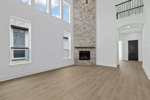 Living - 325 Vale Run, Kyle, TX 78640 photo 4 of 6