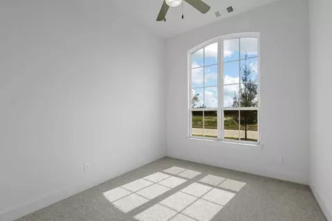 Bedroom - 325 Vale Run, Kyle, TX 78640 photo 4 of 6
