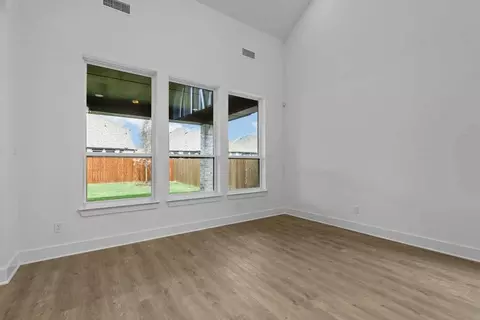 Living - 325 Vale Run, Kyle, TX 78640 photo 6 of 6