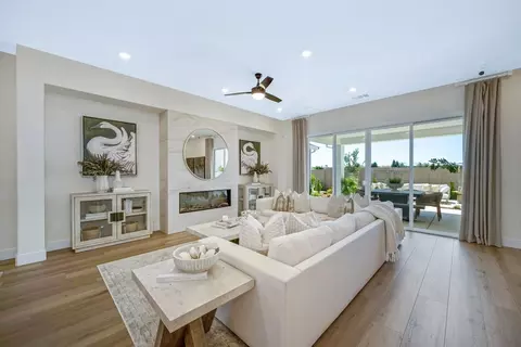 Living - 3963 Story Pl, Placer One, CA 95747 photo 11 of 14
