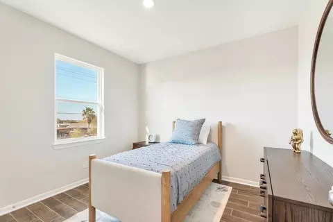 Bedroom - 3919 Peggy Dr, Laredo, TX 78046 photo 8 of 9