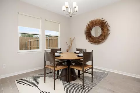 Dining - 3919 Peggy Dr, Laredo, TX 78046 photo 2 of 3