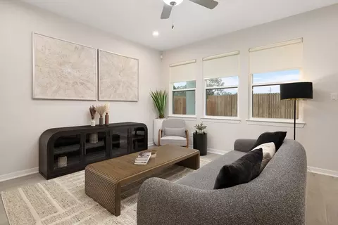 Other - 3919 Peggy Dr, Laredo, TX 78046 photo 4 of 9