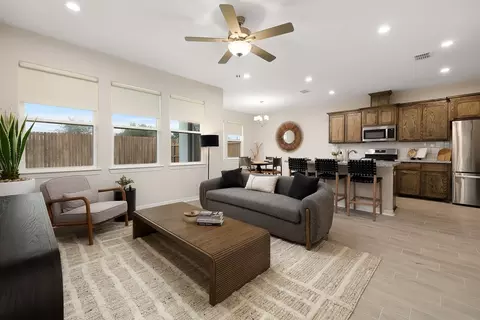 Living - 3919 Peggy Dr, Laredo, TX 78046 photo 1 of 5