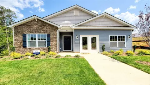 62 Cora View Trl, Waynesville, NC 28785