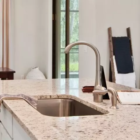Kitchen - 15330 Jadestone Dr, Punta Gorda, FL 33982 photo 4 of 7