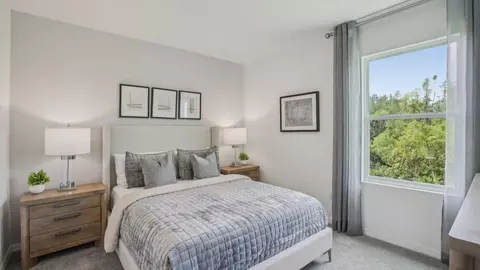 Bedroom - 35231 Flower Patch Dr, Richland, FL 33525 photo 10 of 19