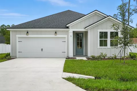5 Reine Pl, Palm Coast, FL 32164
