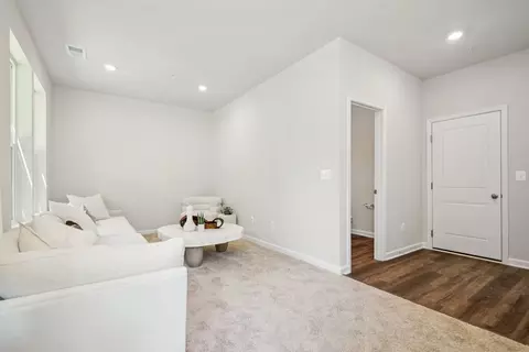 Entry Way - 9894 Obin Ln, Waldorf, MD 20601 photo 4 of 6