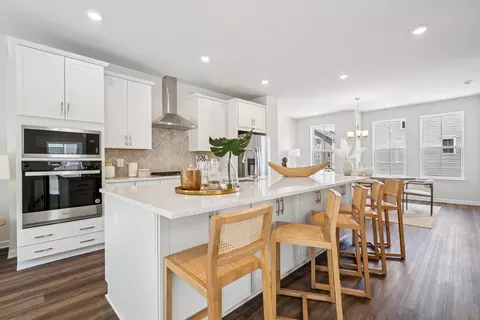 Kitchen - 9894 Obin Ln, Waldorf, MD 20601 photo 2 of 9