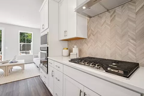 Kitchen - 9894 Obin Ln, Waldorf, MD 20601 photo 4 of 9