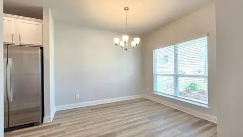 Dining - 9500 Mossy Rd, Biloxi, MS 39532 photo 1 of 2