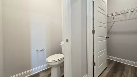 Entry Way - 9500 Mossy Rd, Biloxi, MS 39532 photo 1 of 6