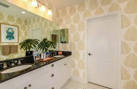 Bath - 10025 Hammock Brook Dr, Parrish, FL 34219 photo 1 of 3