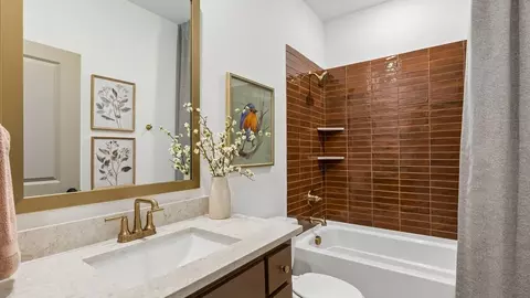 Bath - 2404 Aurora Ave, Celina, TX 75009 photo 12 of 13