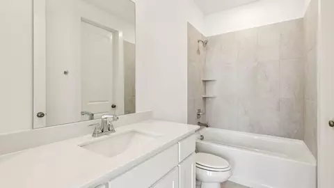 Bath - 2404 Aurora Ave, Celina, TX 75009 photo 2 of 13