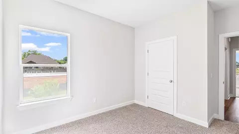 Bedroom - 719 Eagle Cv, Wetumpka, AL 36093 photo 13 of 13
