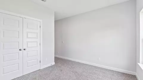 Bedroom - 719 Eagle Cv, Wetumpka, AL 36093 photo 6 of 13