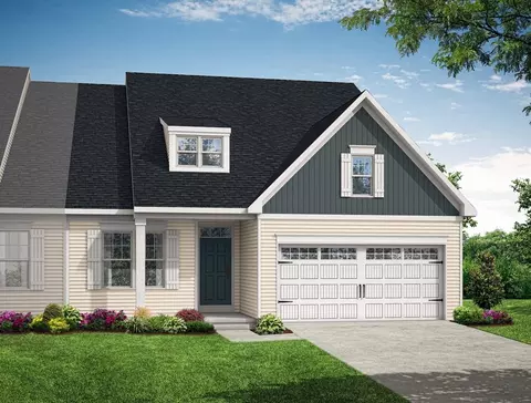Exterior - 886 Shadowbrooke Dr, Dover, PA 17315 photo 2 of 6