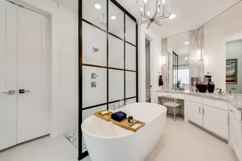 Bath - 2406 Shane Dr, Midlothian, TX 76065 photo 1 of 5