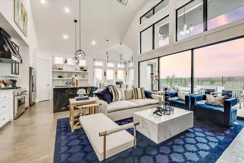 Living - 2406 Shane Dr, Midlothian, TX 76065 photo 2 of 5
