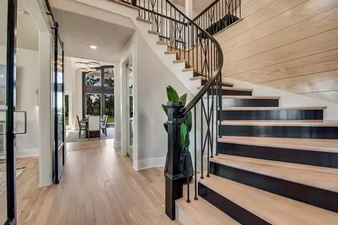 Entry Way - 2406 Shane Dr, Midlothian, TX 76065 photo 2 of 2