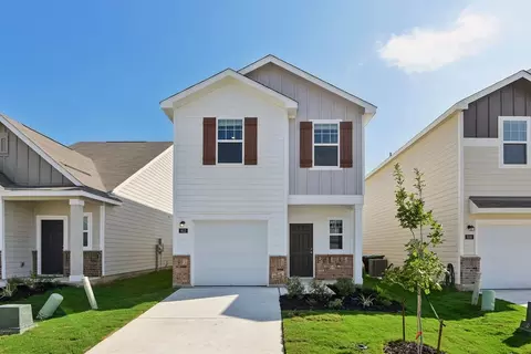 10655 Tufted Ct, Adkins, TX 78101