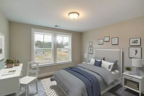 Bedroom - 732 8th Ave N, Myrtle Beach, SC 29588 photo 6 of 7
