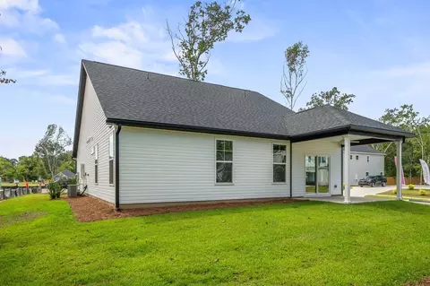 Exterior - 732 8th Ave N, Myrtle Beach, SC 29588 photo 6 of 6