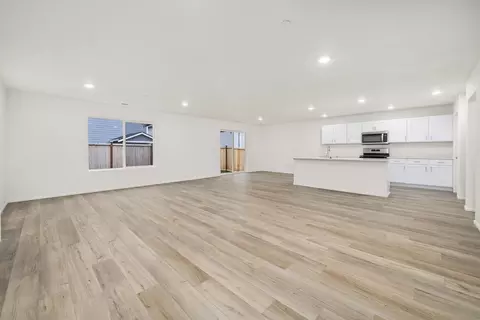 Living - 32309 Bryant Rd, Sultan, WA 98294 photo 1 of 6