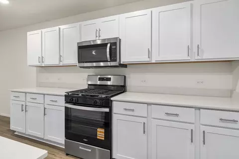 Kitchen - 32309 Bryant Rd, Sultan, WA 98294 photo 2 of 6
