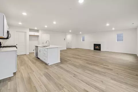 Living - 32309 Bryant Rd, Sultan, WA 98294 photo 4 of 6
