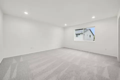 Bedroom - 32309 Bryant Rd, Sultan, WA 98294 photo 1 of 7