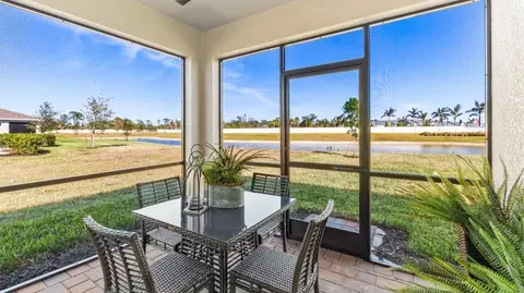 Exterior - 165 Carousel Ave, Labelle, FL 33935 photo 6 of 7
