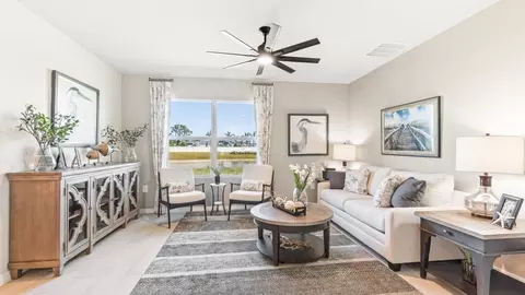 Living - 165 Carousel Ave, Labelle, FL 33935 photo 2 of 4