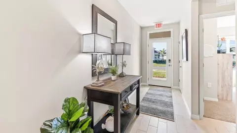 Entry Way - 165 Carousel Ave, Labelle, FL 33935 photo 5 of 5