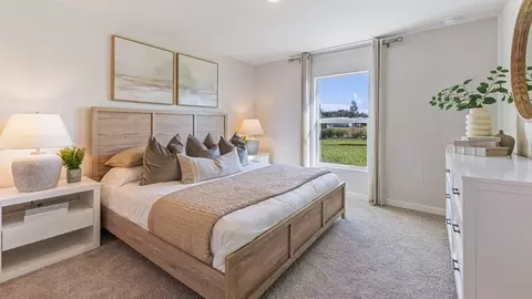Bedroom - 165 Carousel Ave, Labelle, FL 33935 photo 3 of 10