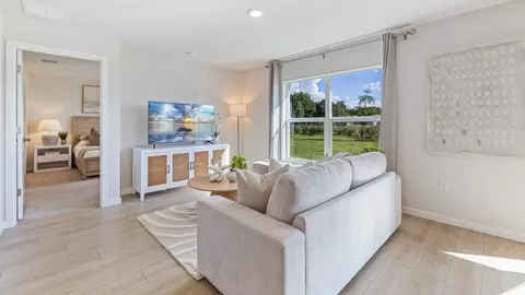 Living - 165 Carousel Ave, Labelle, FL 33935 photo 1 of 4