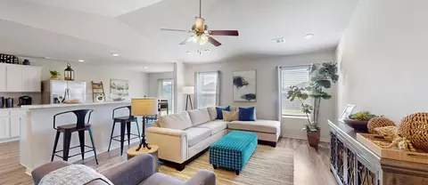 Living - Shenandoah Road, Benton, AR 72019 photo 1 of 4