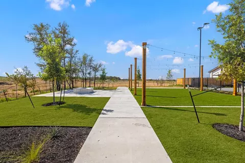 View/Area - 223 Hornet St, Elgin, TX 78621 photo 3 of 11